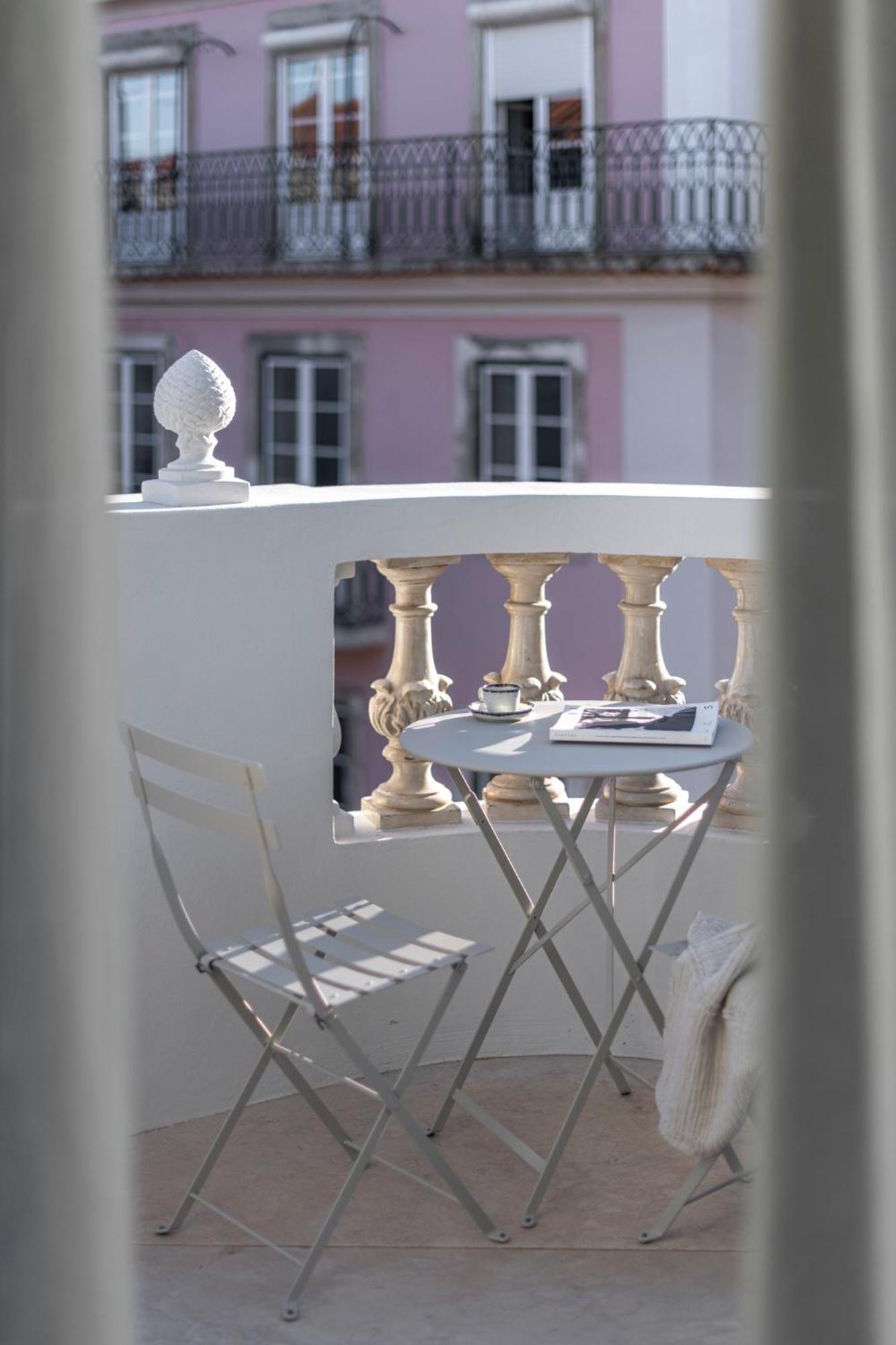 Montecarmo12 - Design Boutique Hotel Lisboa المظهر الخارجي الصورة